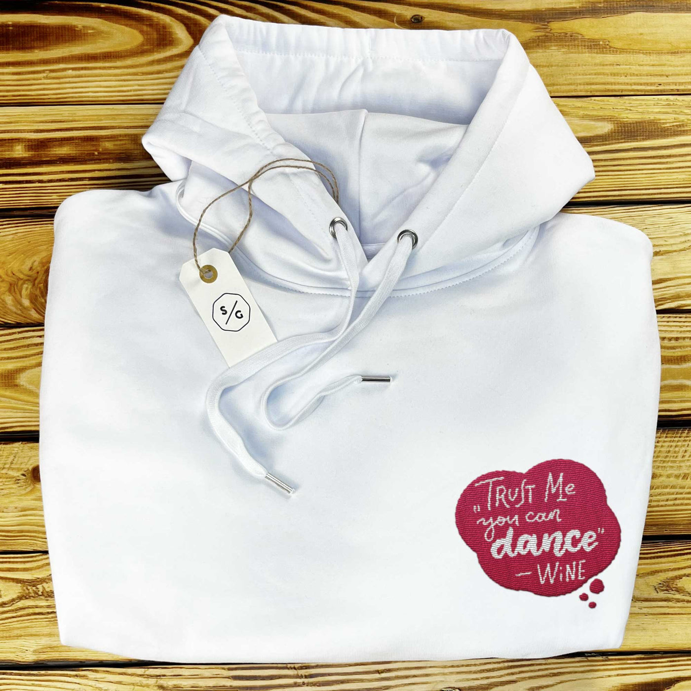 BESTICKTER HOODIE • TRUST ME YOU CAN DANCE - WINE