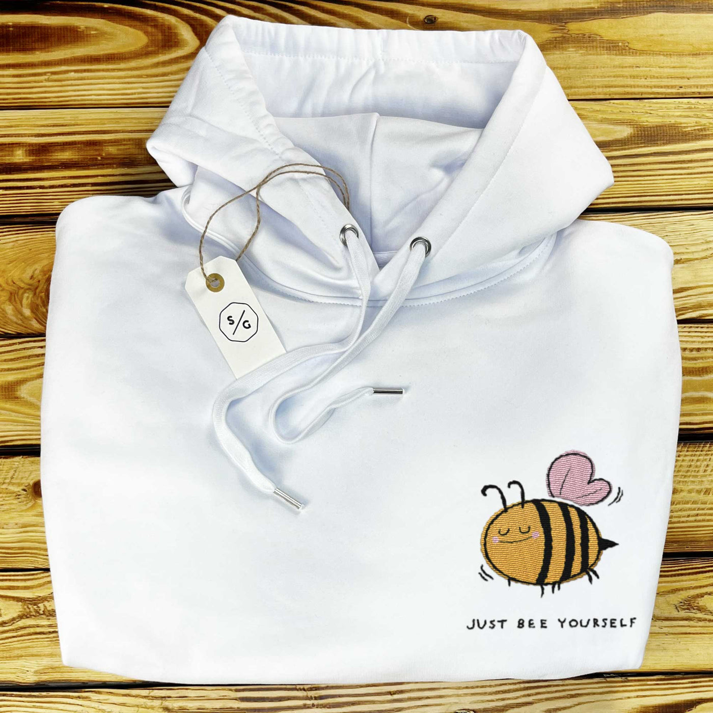 BESTICKTER HOODIE OVERSIZED • JUST BEE YOURSELF