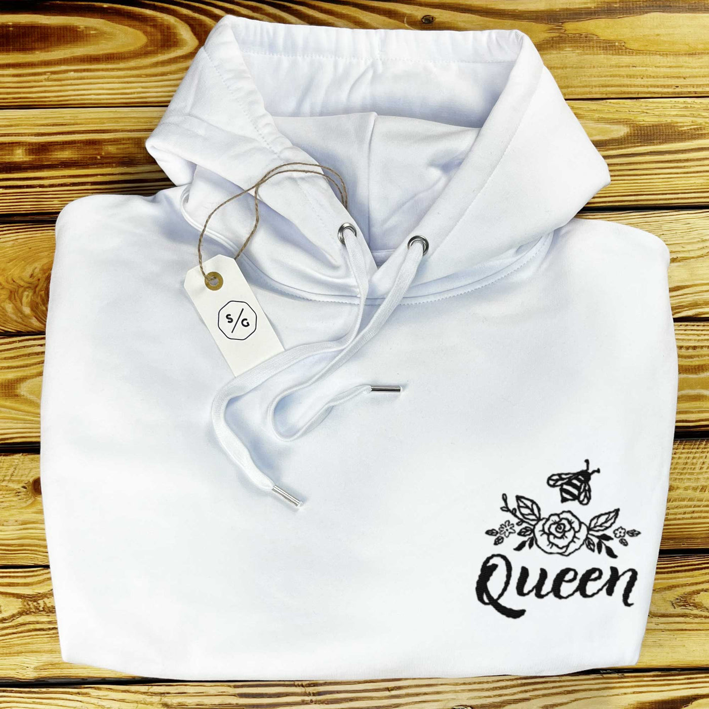 BESTICKTER HOODIE • BEE A QUEEN