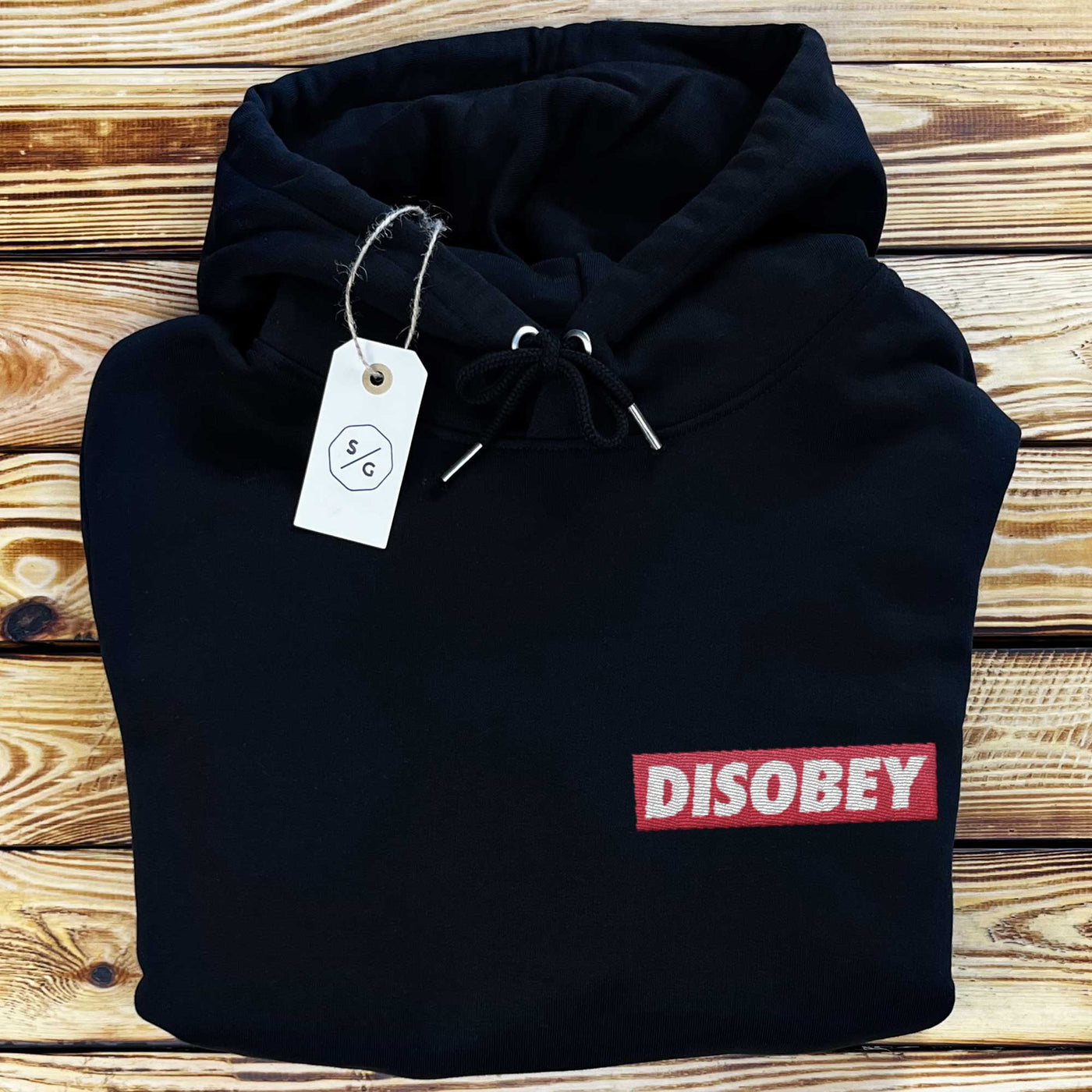 BESTICKTER HOODIE • DISOBEY