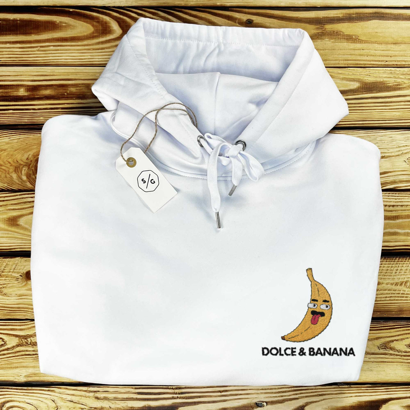 BESTICKTER HOODIE • DOLCE & BANANA