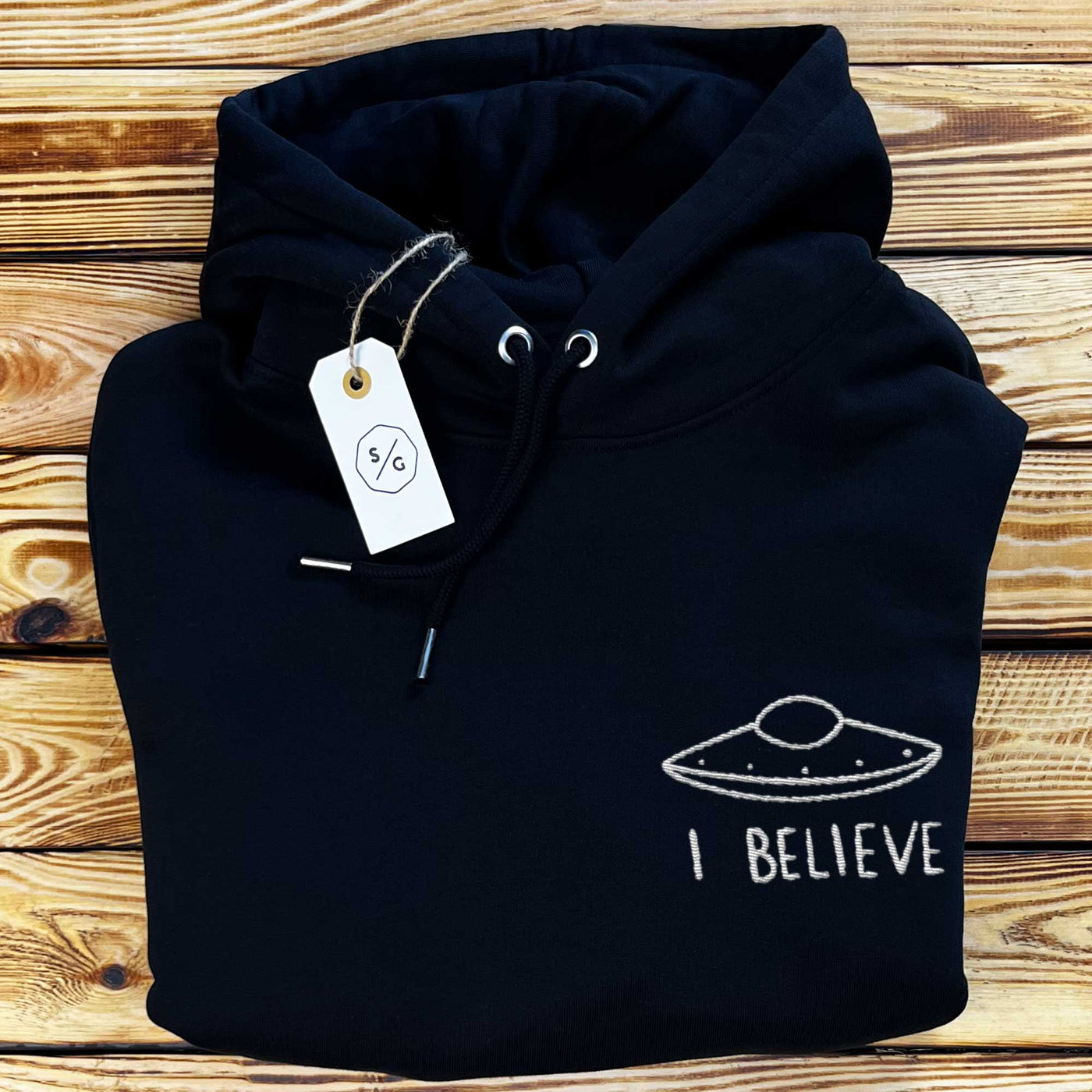 BESTICKTER HOODIE OVERSIZED • I BELIEVE