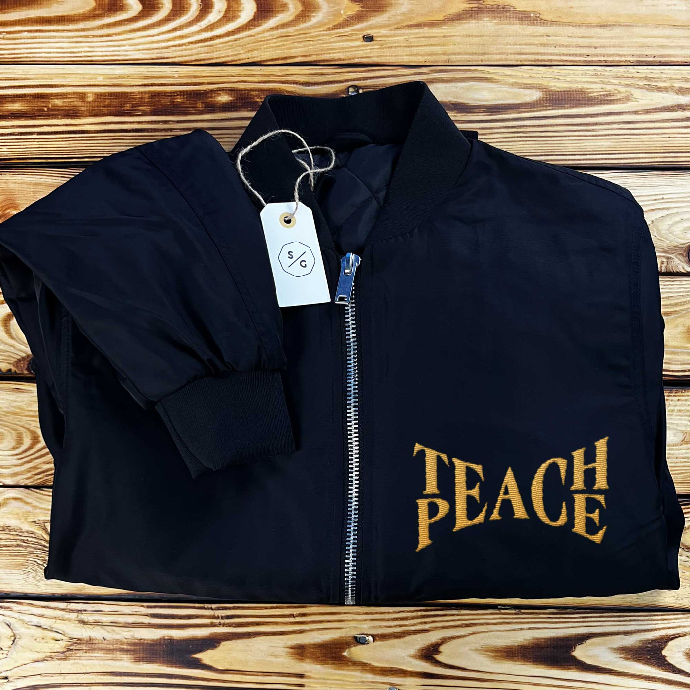 BESTICKTE BOMBERJACKE • TEACH PEACE