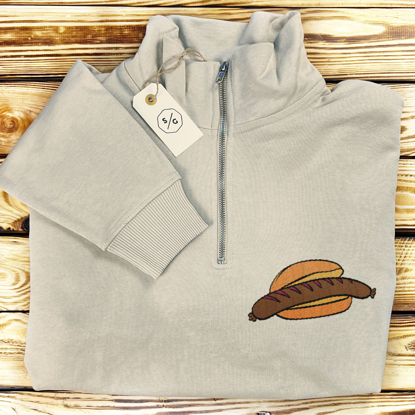 BESTICKTER HALF-ZIP SWEATER • BRATWURST