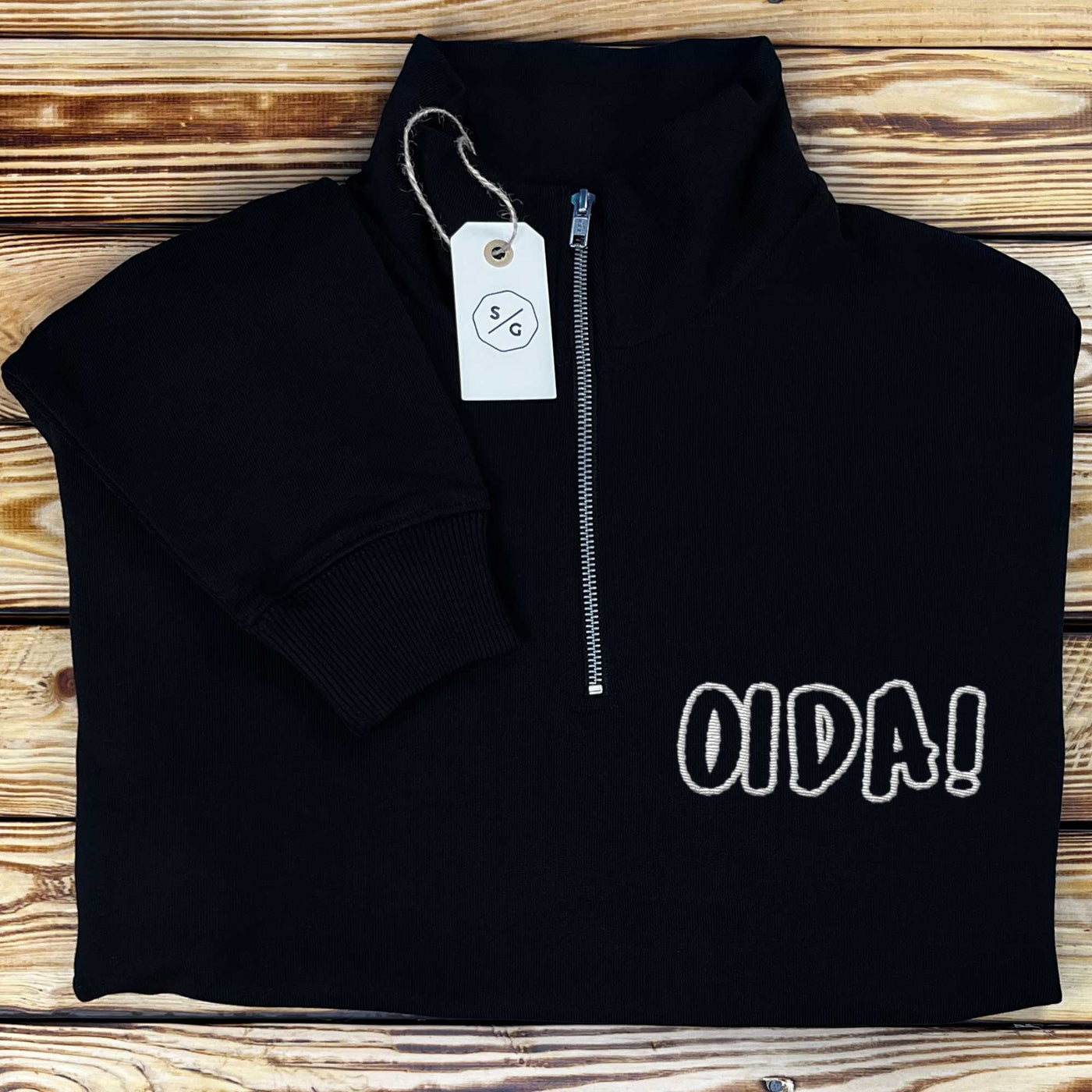 BESTICKTER HALF-ZIP SWEATER • OIDA