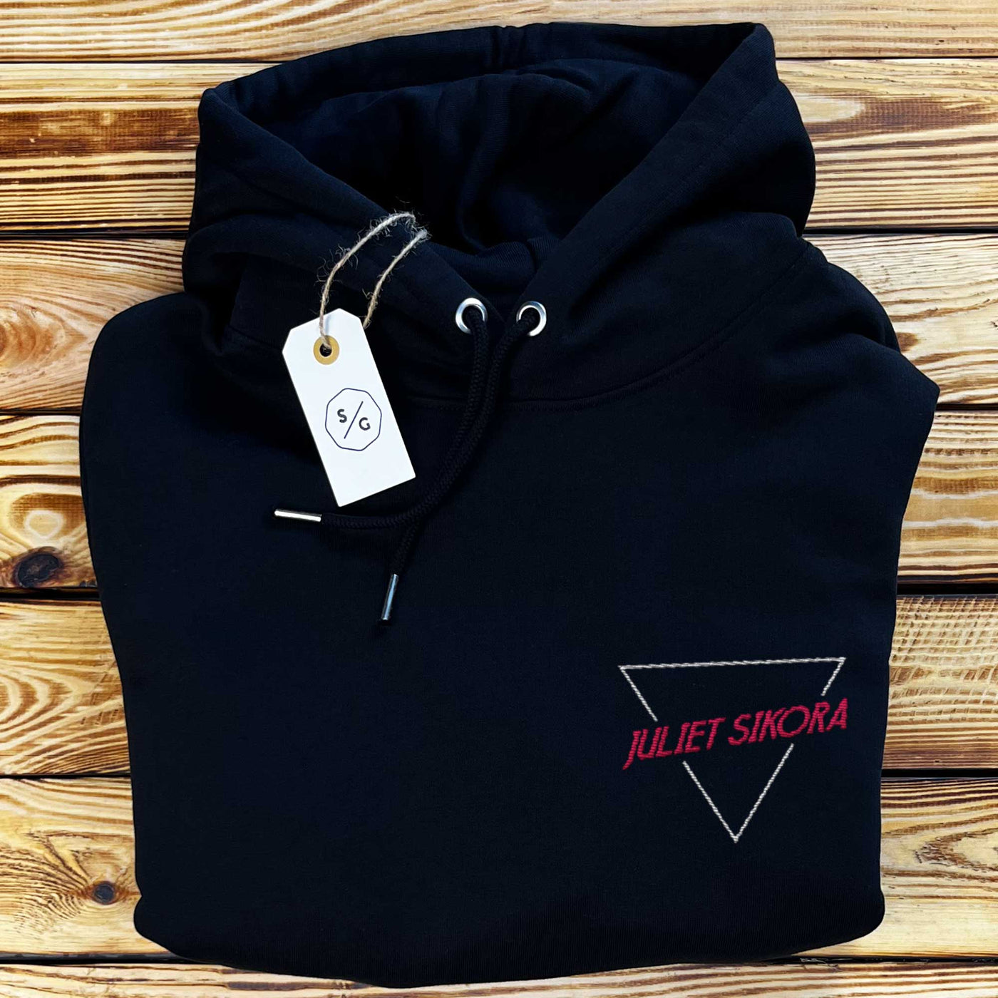 BESTICKTER HOODIE • LOGO JULIET SIKORA