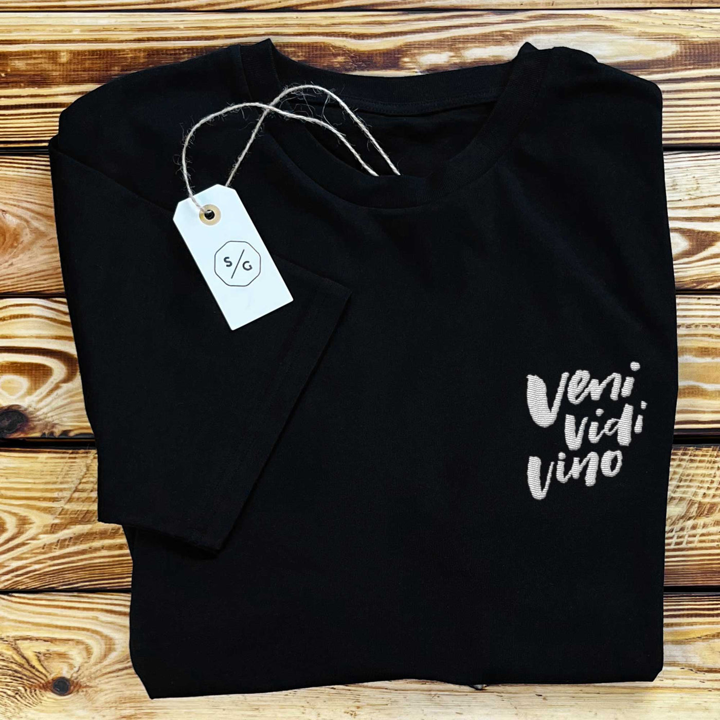 T-SHIRT DRESS • VENI VIDI VINO