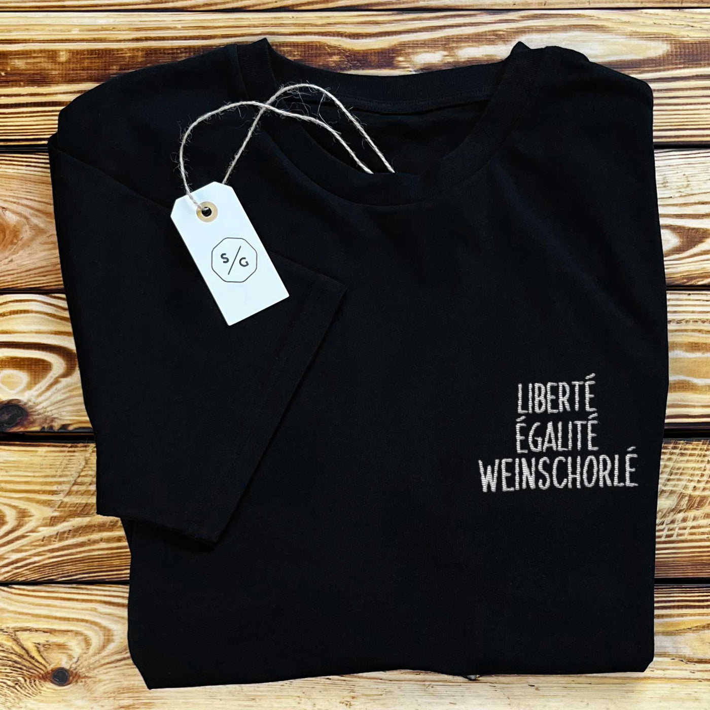 EMBROIDERED T-SHIRT DRESS • LIBERTÉ ÉGALITÉ WEINSCHORLÉ