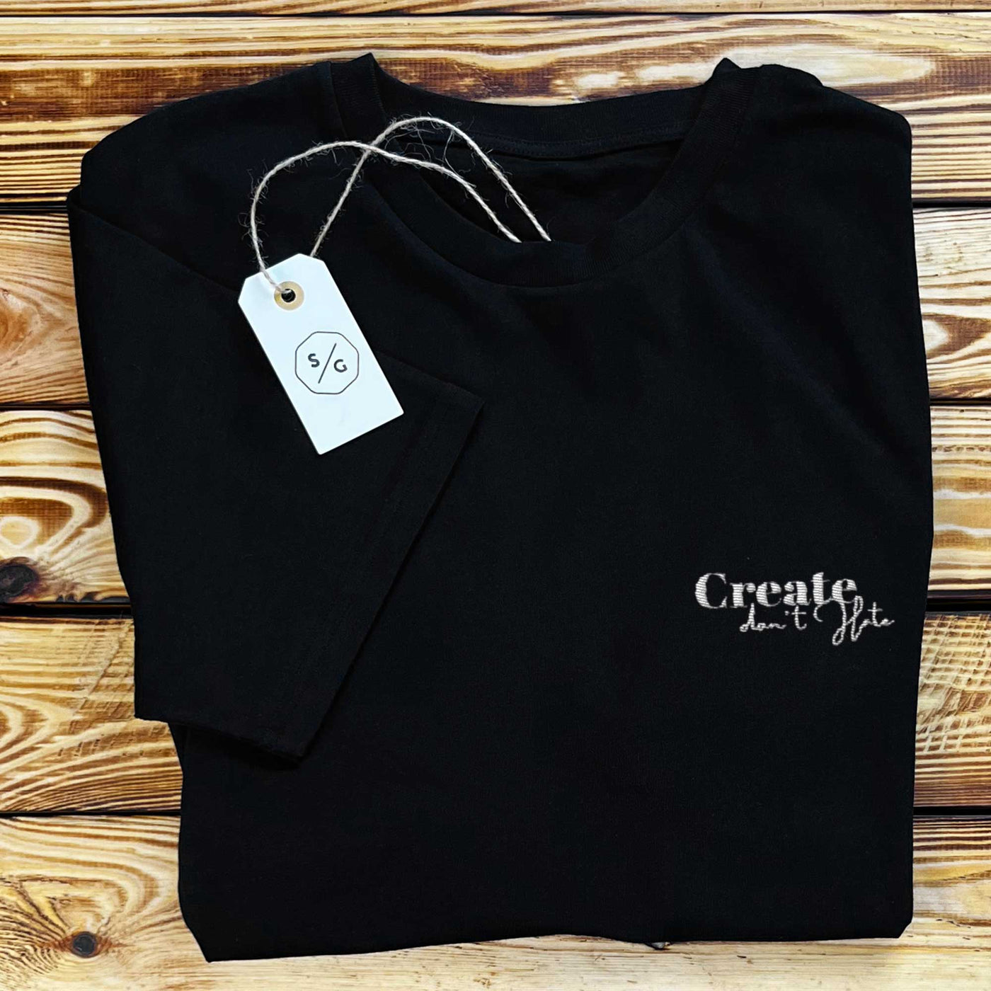 BESTICKTES SHIRT • CREATE DON'T HATE