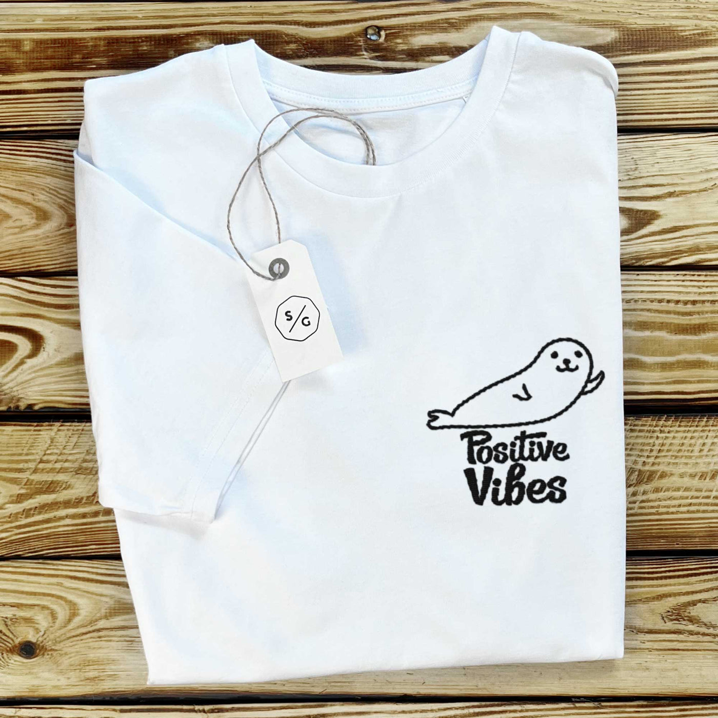 BESTICKTES SHIRT • POSITIVE VIBES