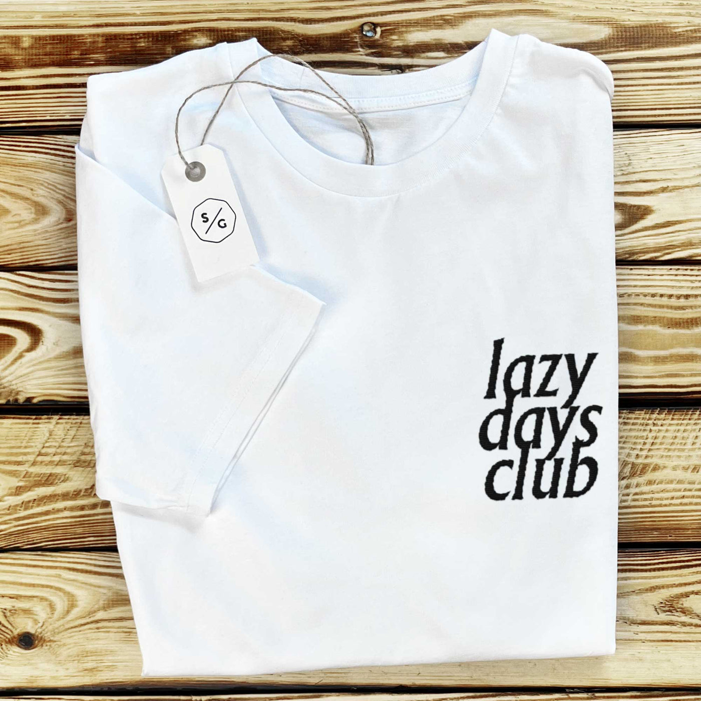 BESTICKTES SHIRT • LAZY DAYS CLUB