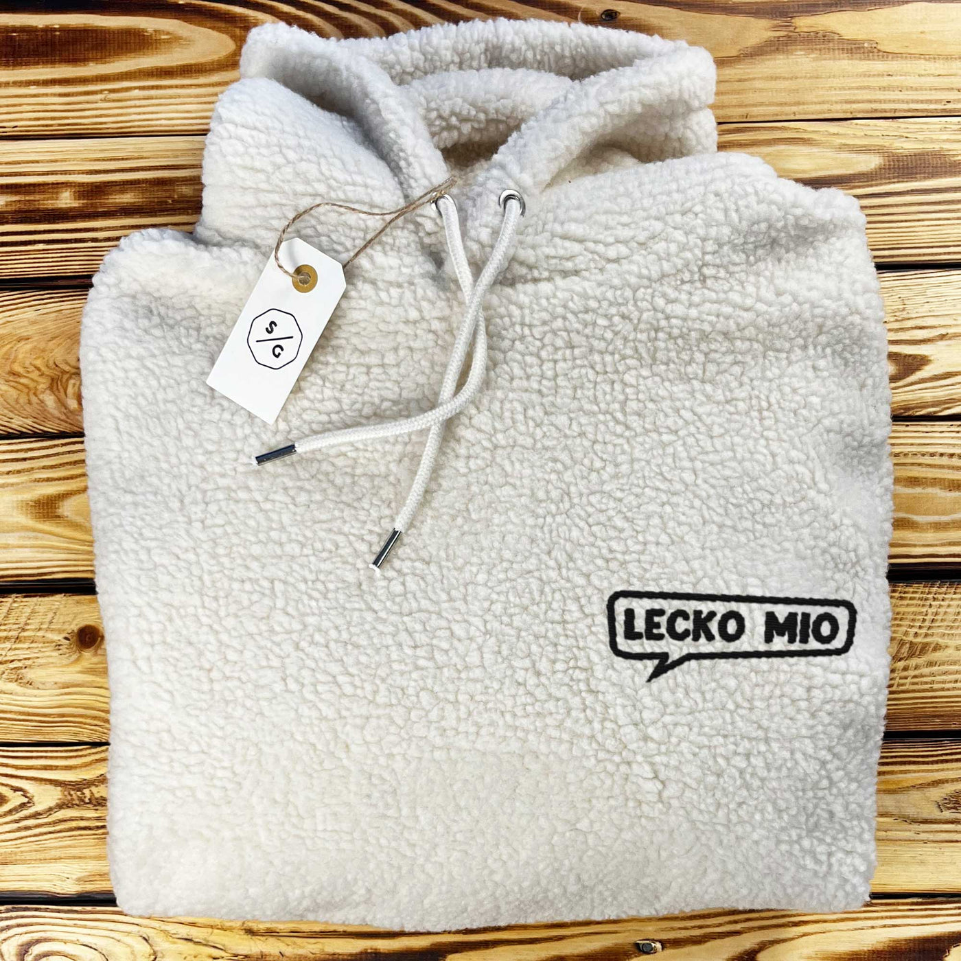 BESTICKTER SHERPA HOODIE • LECKO MIO