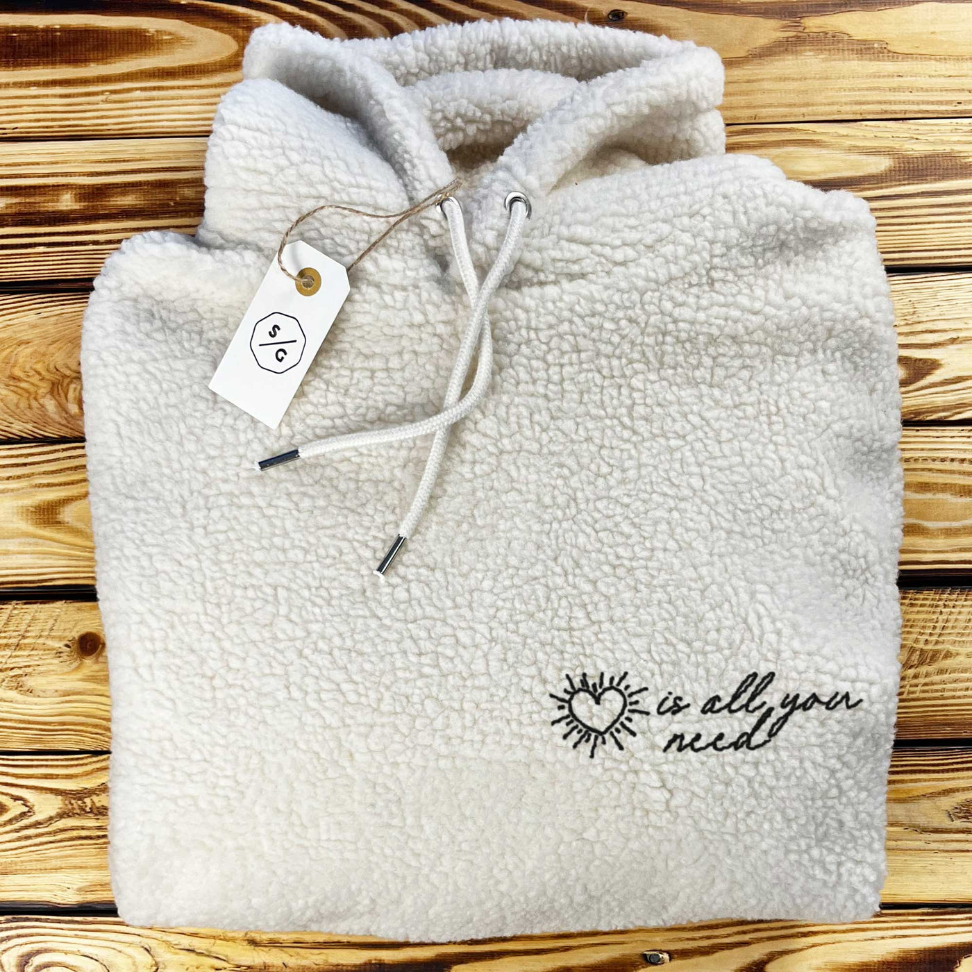 BESTICKTER SHERPA HOODIE • LOVE IS ALL YOU NEED