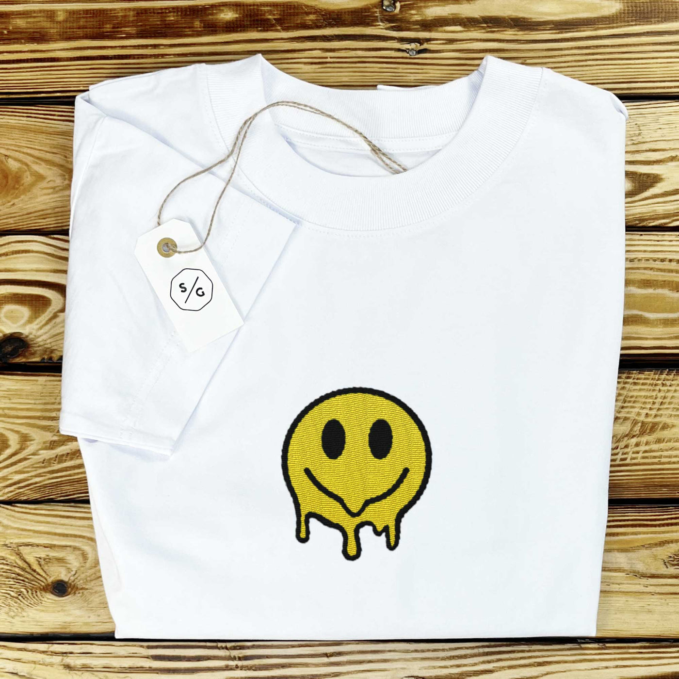 BESTICKTES SHIRT OVERSIZED • ACID SMILEY