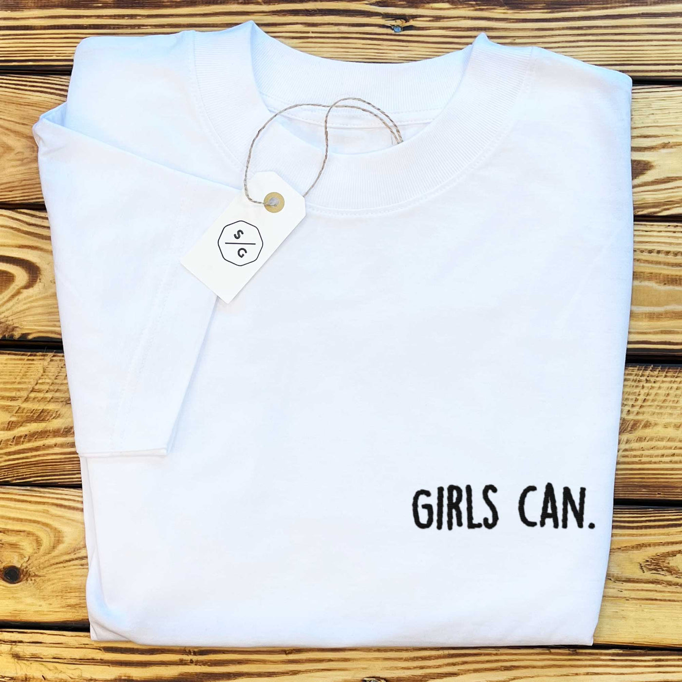 BESTICKTES SHIRT OVERSIZED • GIRLS CAN