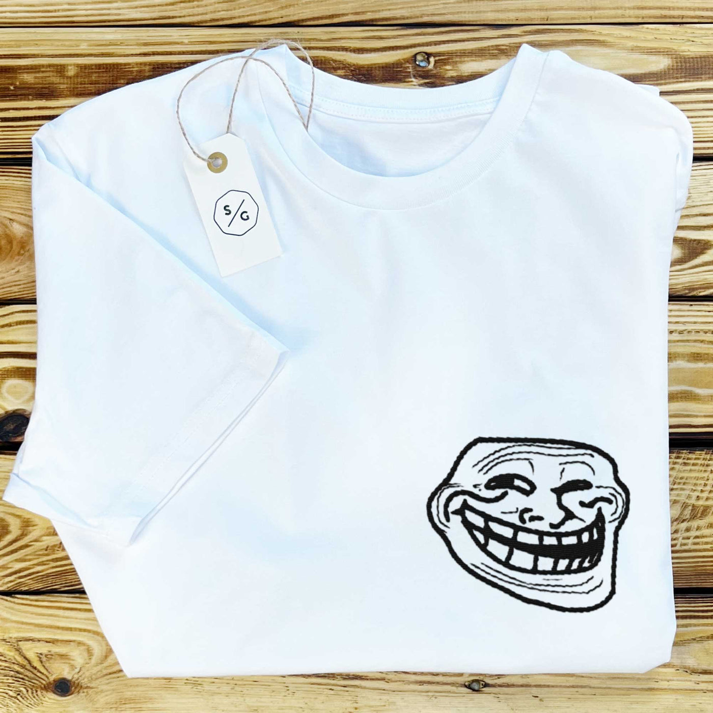 BESTICKTES SHIRT • TROLLFACE MEME