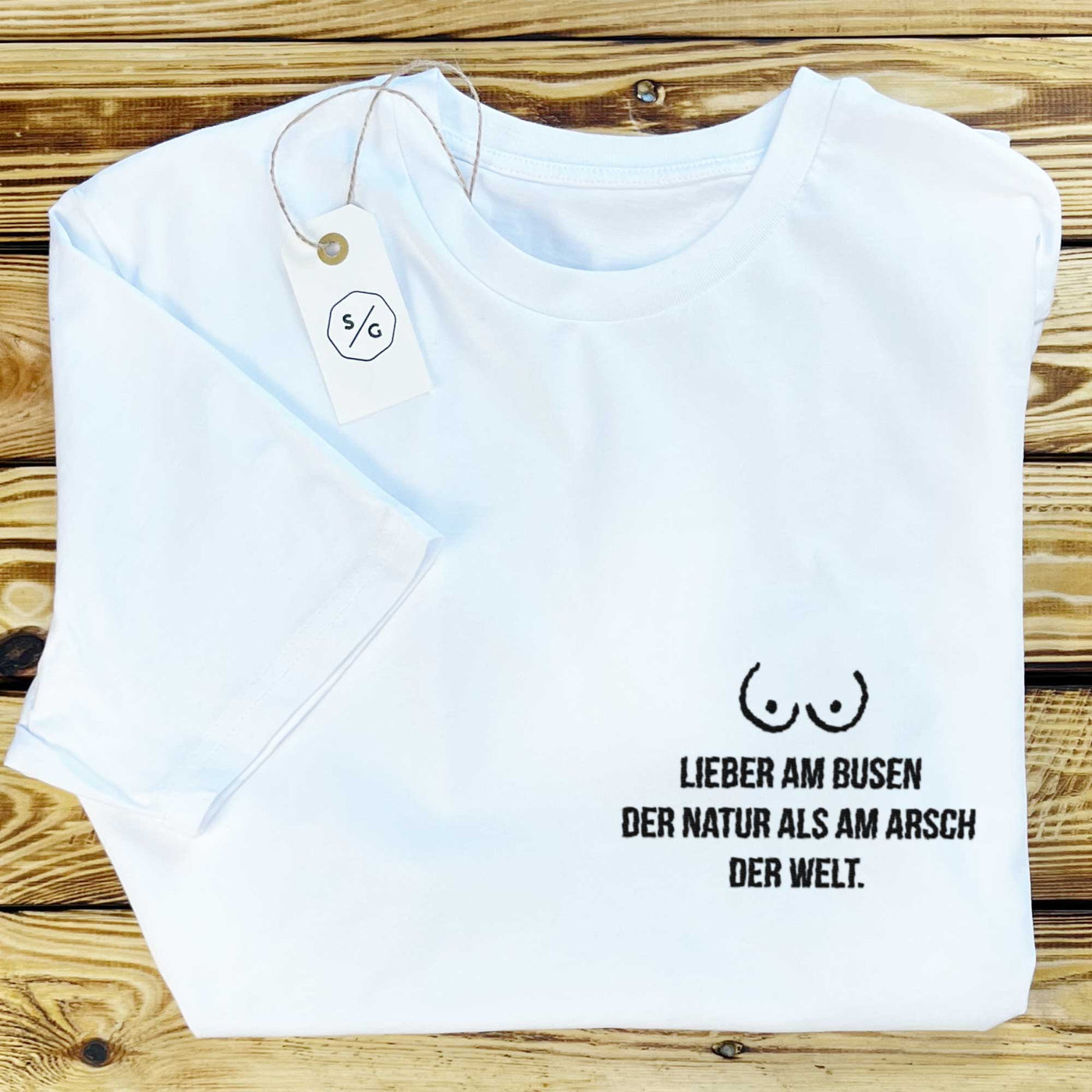 BESTICKTES SHIRT • BUSEN DER NATUR