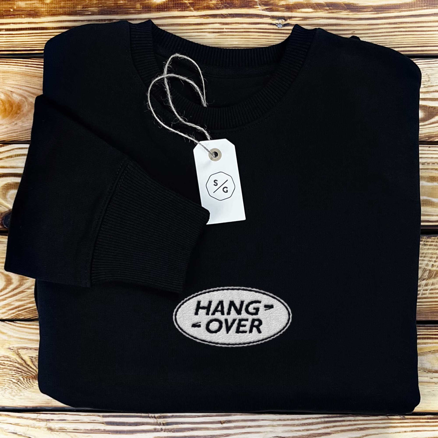 BESTICKTER SWEATER • HANG OVER