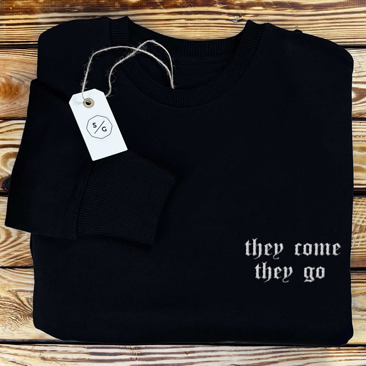 BESTICKTER SWEATER • THEY COME THEY GO