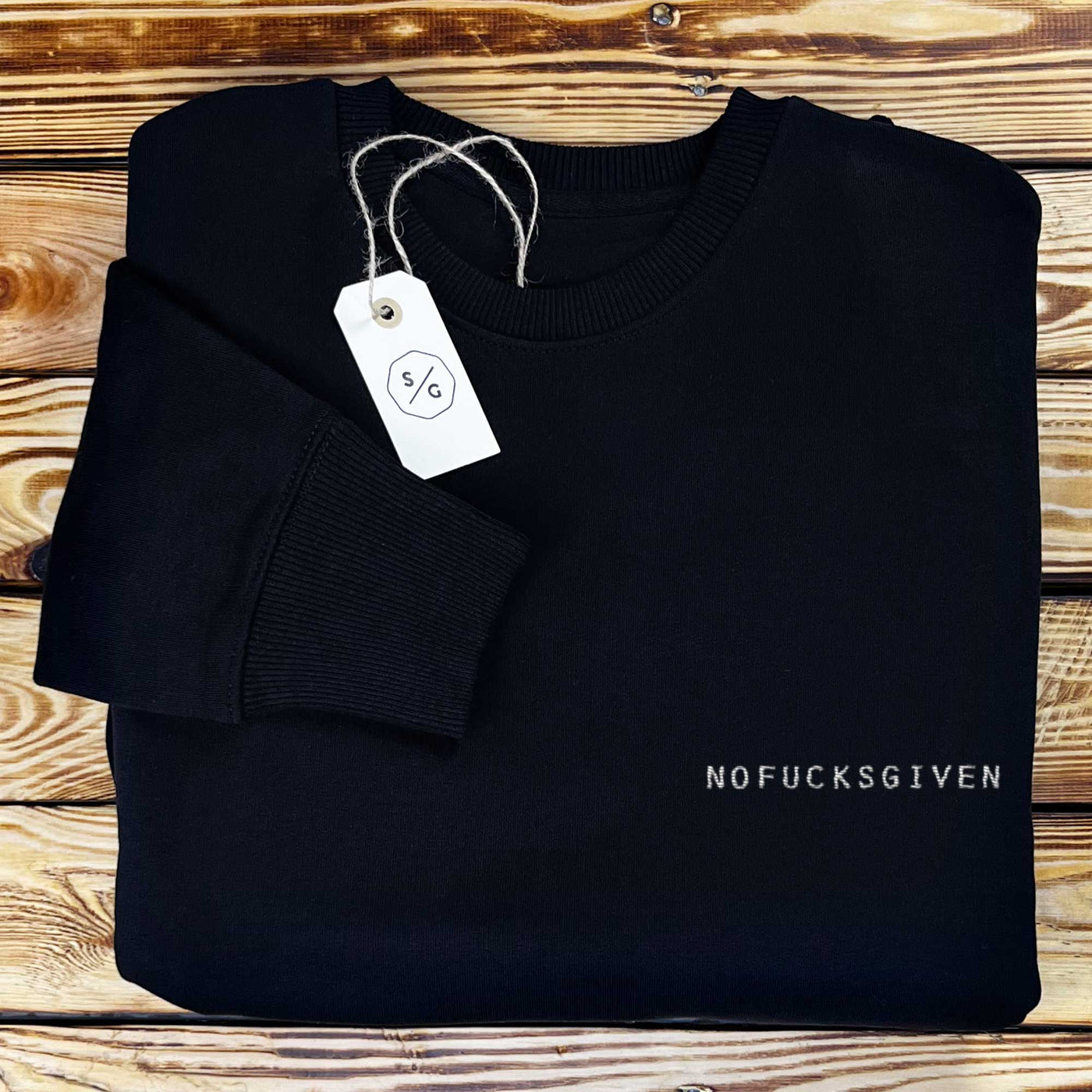 BESTICKTER SWEATER • NOFUCKSGIVEN