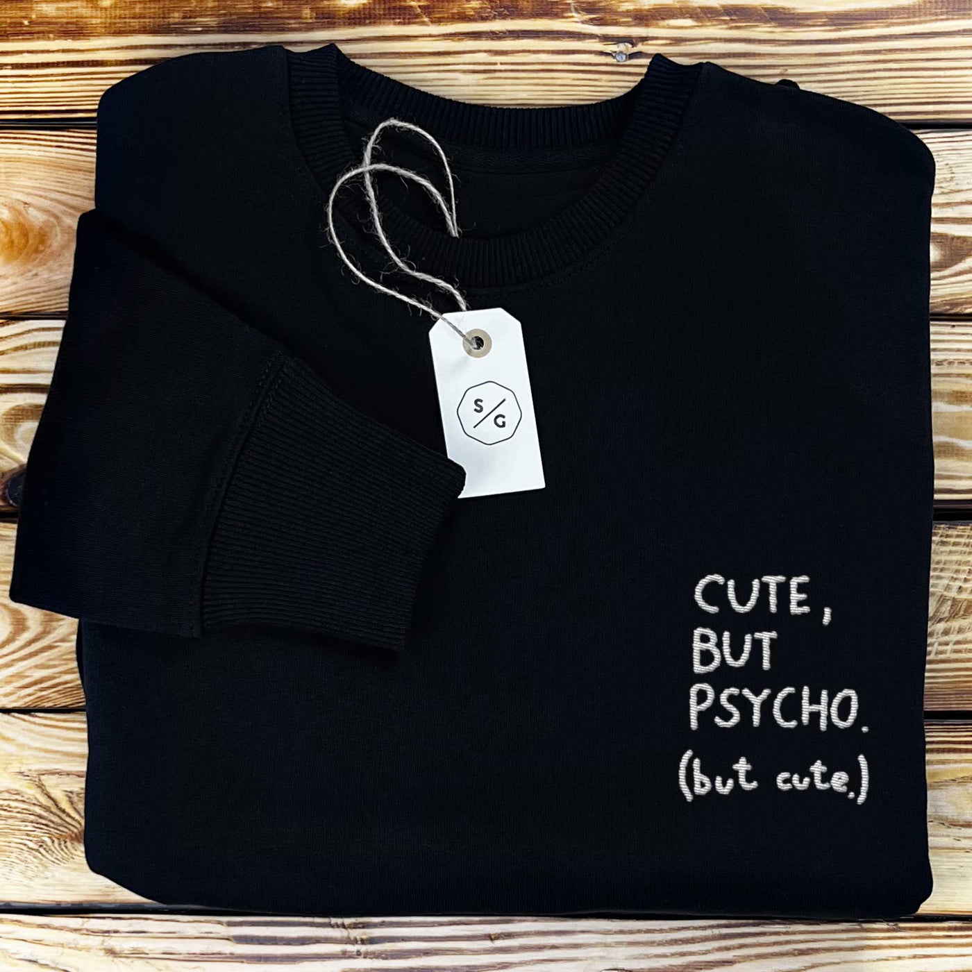 BESTICKTER SWEATER • CUTE, BUT PSYCHO (BUT CUTE.)