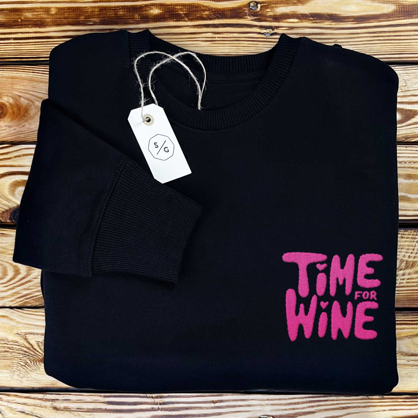 BESTICKTER SWEATER • TIME FOR WINE