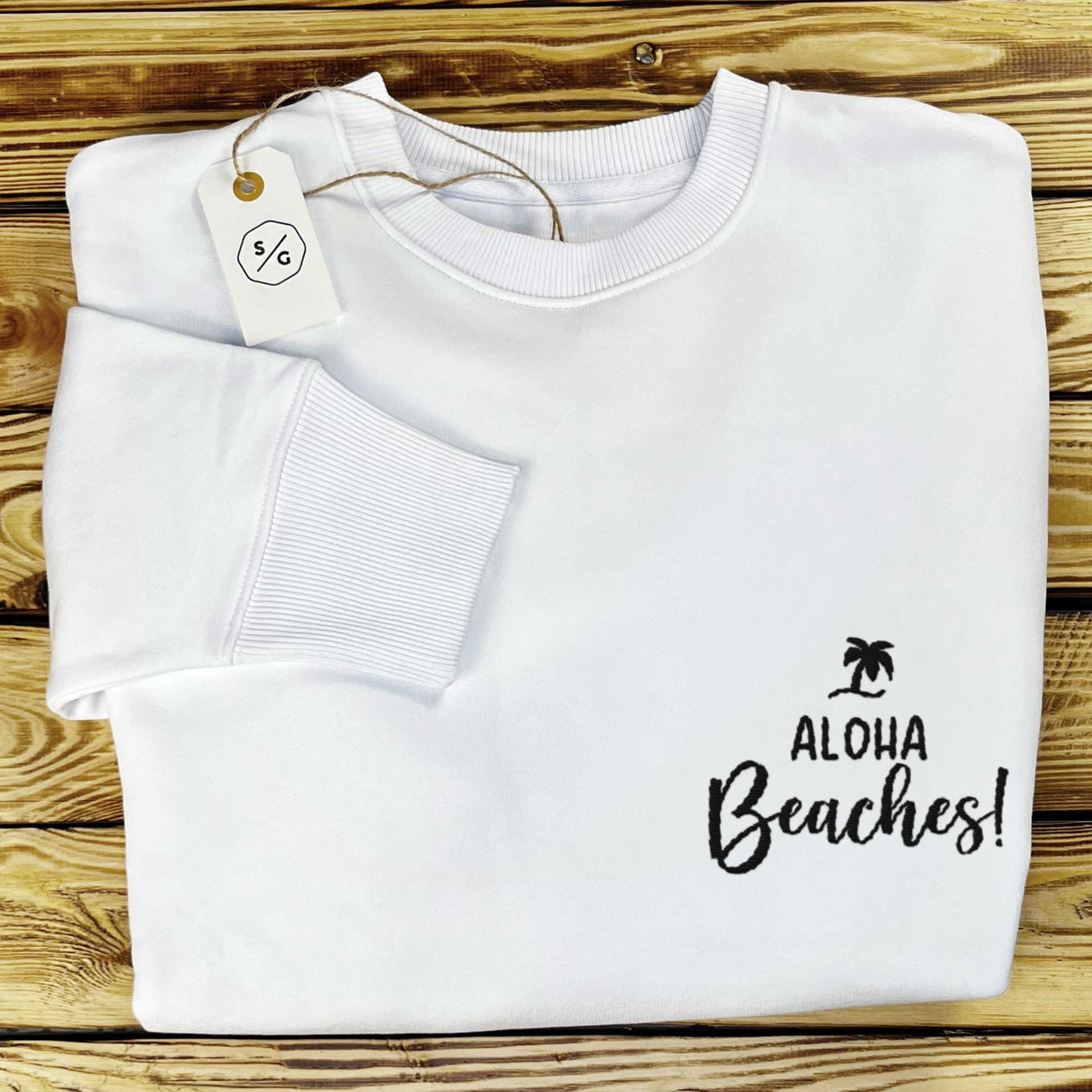 BESTICKTER SWEATER • ALOHA BEACHES