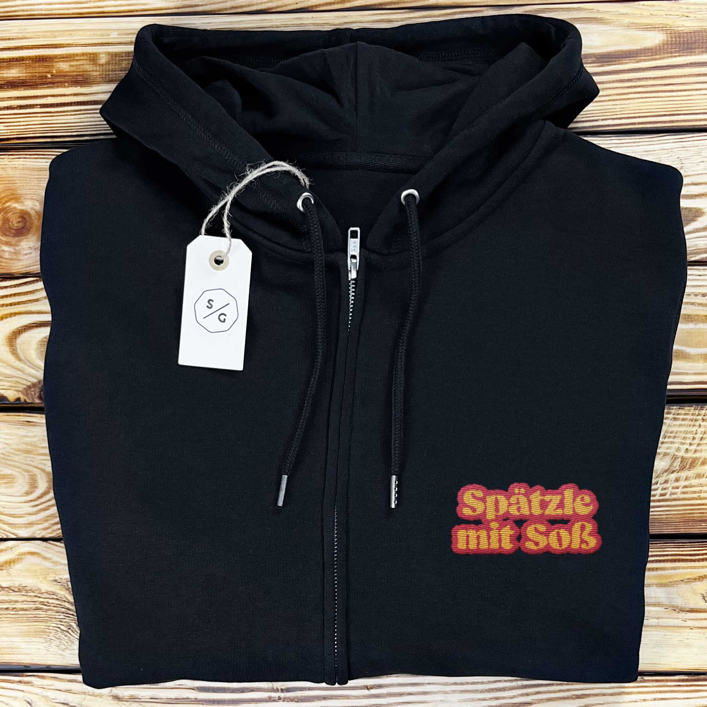 BESTICKTER ZIPPER HOODIE • SPÄTZLE MIT SOSS