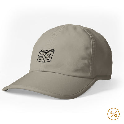 BESTICKTE CAP • READ MORE TALK LESS