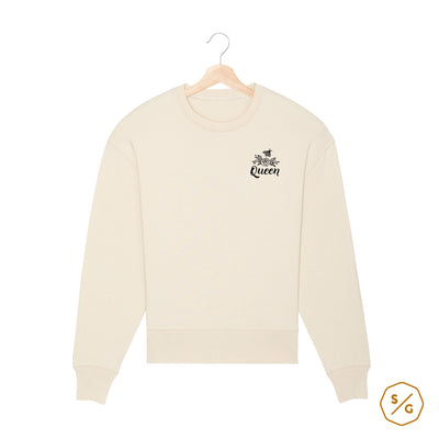 BESTICKTER SWEATER • BEE A QUEEN