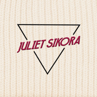 BESTICKTE BEANIE • LOGO JULIET SIKORA